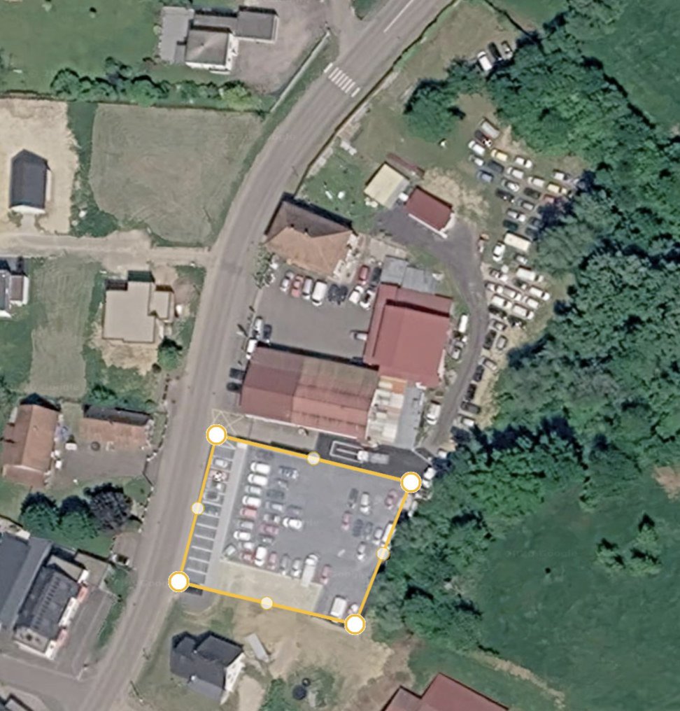 Bakatselos parking footprint